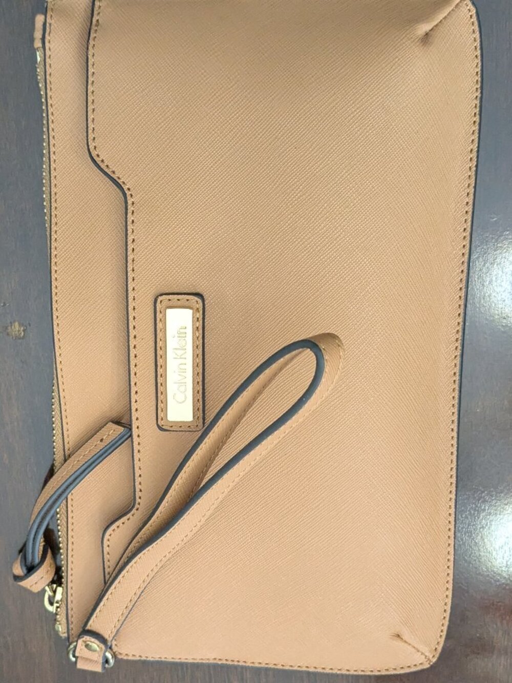 Calvin Klein Wristlet/Clutch Light Beige Large Wallet Purse .